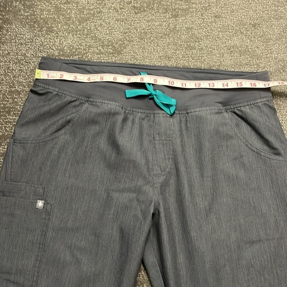 Figs Women’s Drawstring Gray Scrub Pants Size L/T - Picture 2 of 12